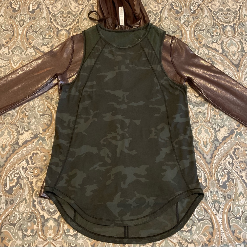 Mint Lululemon Sculpt Tank Incognito Camo Women’s Sz 6-8 Worn 2x - Picture 11 of 13